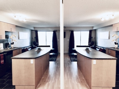 Executive 2 BDR Condo with U/G Parking near ROGERS Place