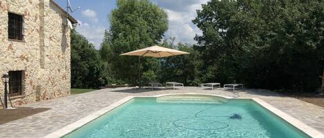 Piscine, Propriété, Maison, Immobilier, Loisir, Bâtiment, Villa, L'Eau, Biens, Domicile