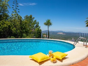 Schwimmbad, Eigentum, Natürliche Landschaft, Freizeit, Grundeigentum, Urlaub, Resort, Wasser, Baum, Sommer
