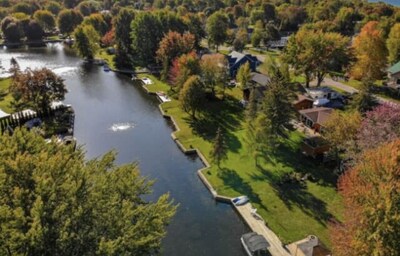 Myrna's Chateau in beautiful Lagoon City