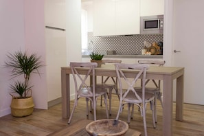 Kitchen or kitchenette,Living room