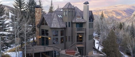 Experience this prestigious Beaver Creek Private Residence!!!