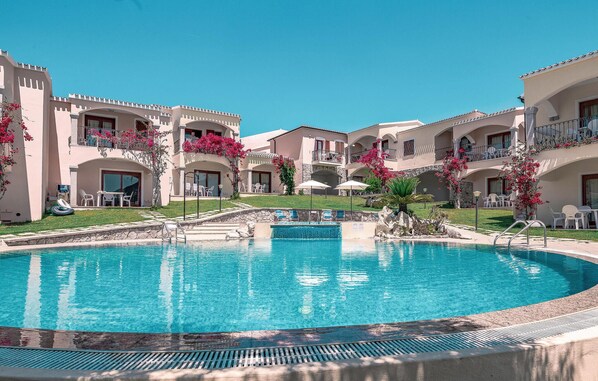 pool