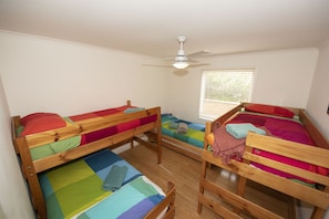 The bunk room - beds for 4 children or 2 adults