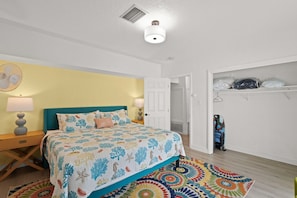 Master Bedroom - King Size Bed