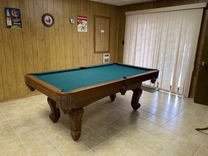 Spielezimmer