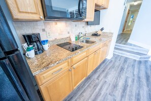 Granite Countertops in Kitchen!