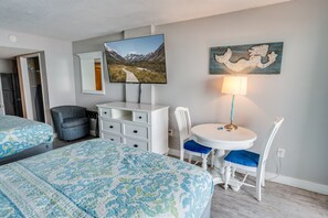 Amazing Bedroom,  with Stunning Views🌊☀️