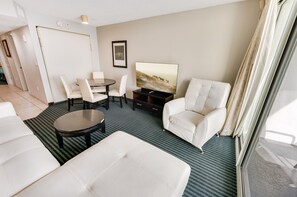 Large Living Area with Views of the Ocean, Beautifully Decorated