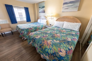 2 Queens in Bedroom, Beautifully Decorated