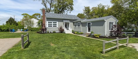 street view - front of house