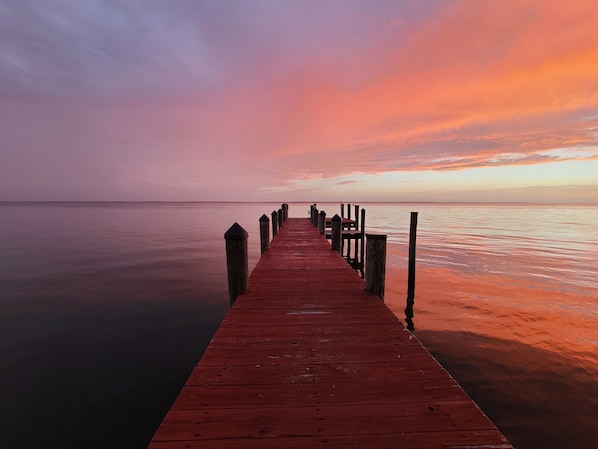 Waking up at The LPOP ~ Enjoy your  views of The Potomac River from the Pier

 