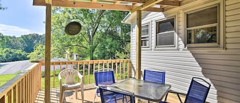 This Columbus vacation rental boasts ample indoor and outdoor amenities!