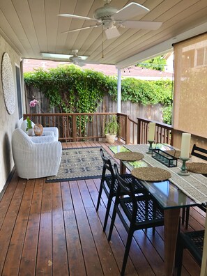 Outdoor dining