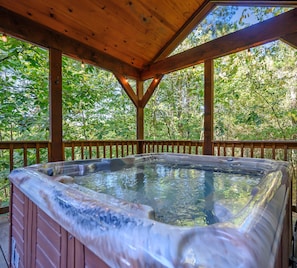 Bain à remous extérieur
