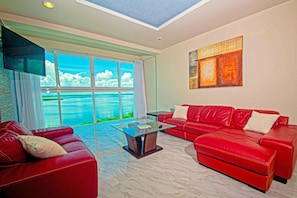 Living Room Area with Wonderful Lagoon View