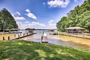 Smith Mountain Lake Access | Dock
