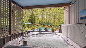 Bain à remous extérieur