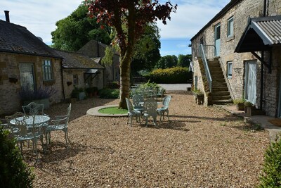 Pippinwell - a stunning barn conversion for eight with on-site swimming near Bakewell