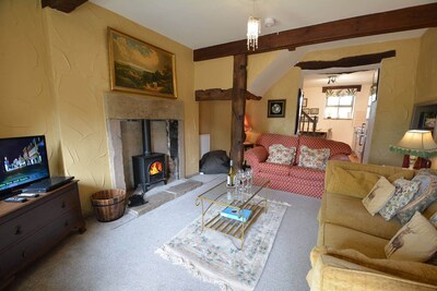 Cuckoo - a wonderful cottage with indoor pool in beautiful countryside near Bakewell