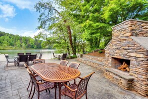 Patio | Outdoor Dining Area | Gas Grill | Decorative Fireplace