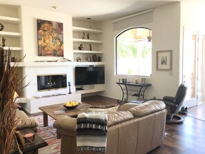 Southwest decor throughout home. New smart tv.

