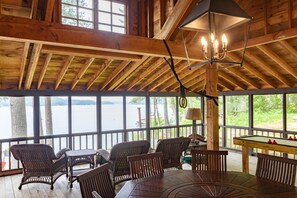 Muskoka Room