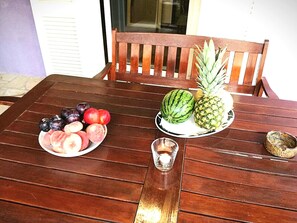 Outdoor dining
