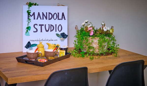 Mandola Studio Perithia Corfu
