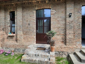 Wall, Brickwork, Property, Building, Brick, House, Window, Stone Wall, Architecture, Facade