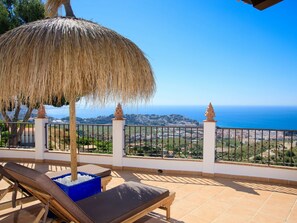Eigentum, Resort, Urlaub, Himmel, Gebäude, Grundeigentum, Azurblau, Möbel, Haus, Palme