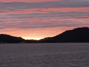Romantic Sunsets for 1, 2 or more..... - Beautiful Photo of our Big Bear Lake