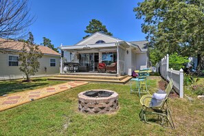 Backyard | Fire Pit