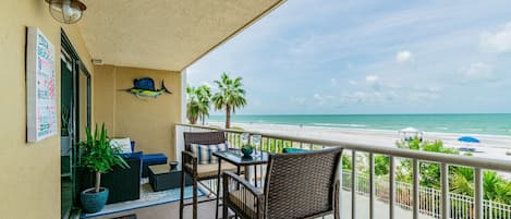 Unobstructed beach views and rolling waves