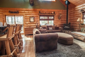 Cozy, yet spacious living room.