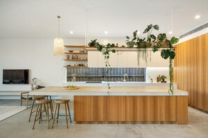 Kitchen with island seating for 4