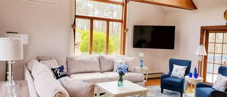 Recently updated living room with plenty of seating.  335 Meeting House Rd- Chatham- New England Vacation Rentals