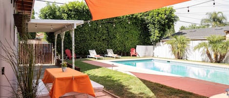 Outdoor space for enjoying the pool + good weather!