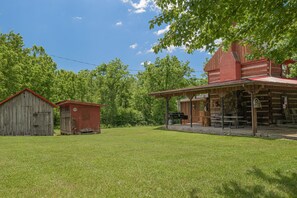 Flat Yard for recreation
