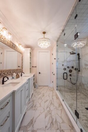 63 Dune- First Floor Master Bathroom