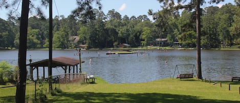 Island with diving board!