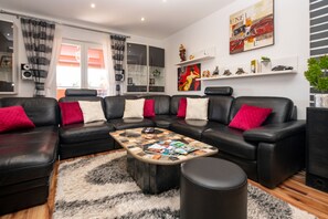 Wohnzimmer 1