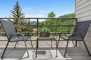 Balcony with Seating for 2.