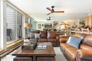 Leather Sofa and Love Seat provide comfortable seating for 5.
