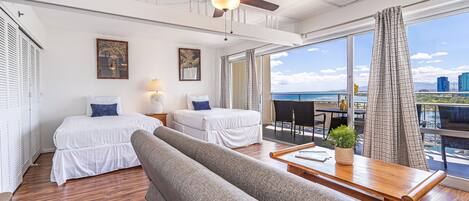 Ocean View Condo with 2 Full Size Beds