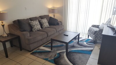 Sombrero · 2 bedrooms 8 minutes to the strip!