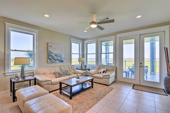 Sit back and enjoy your beach vacation at this Galveston condo!