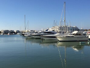 Marina