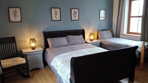 Plenty of space in a king size bed comfy