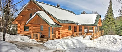 Lutsen Vacation Rental | 3BR | 3BA | 3,500 Sq Ft | Stairs Required